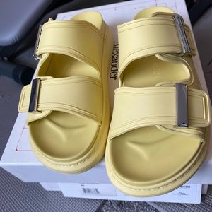 Alexander McQueen Women's Hybrid Slide 36